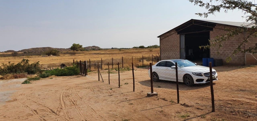 5 Bedroom Property for Sale in Upington Rural Northern Cape